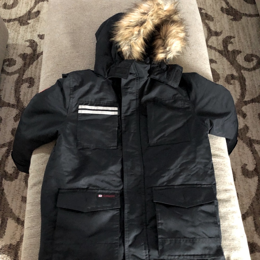 Boys size M(10/12) Canada brand winter coat